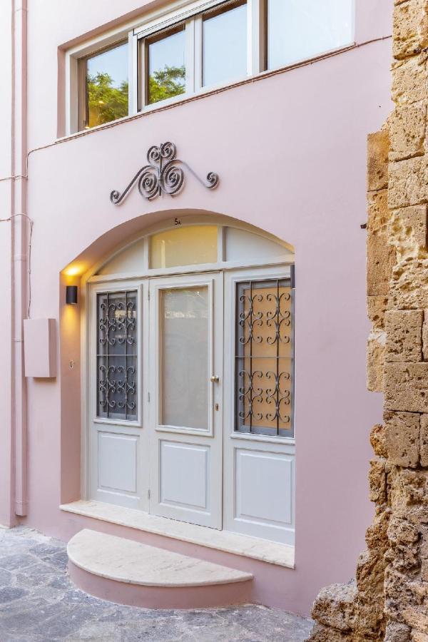 شقة Arch 4 Luxury Living خانيا المظهر الخارجي الصورة